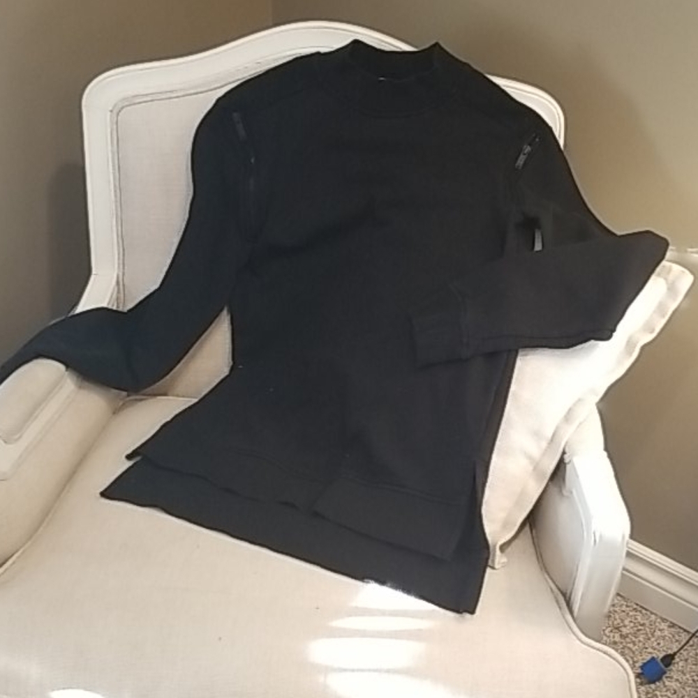 CK active turtle neck sweat shirt
